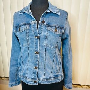 Roebuck & CO Classic Stretch Denim Jacket Size Medium